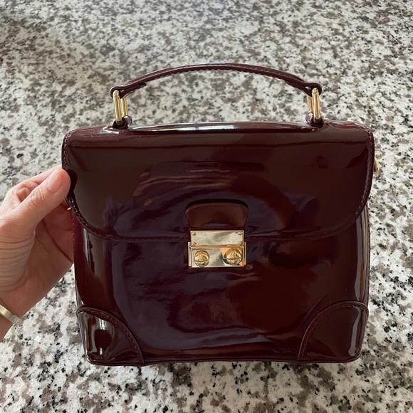 Express Handbags - Express Purse